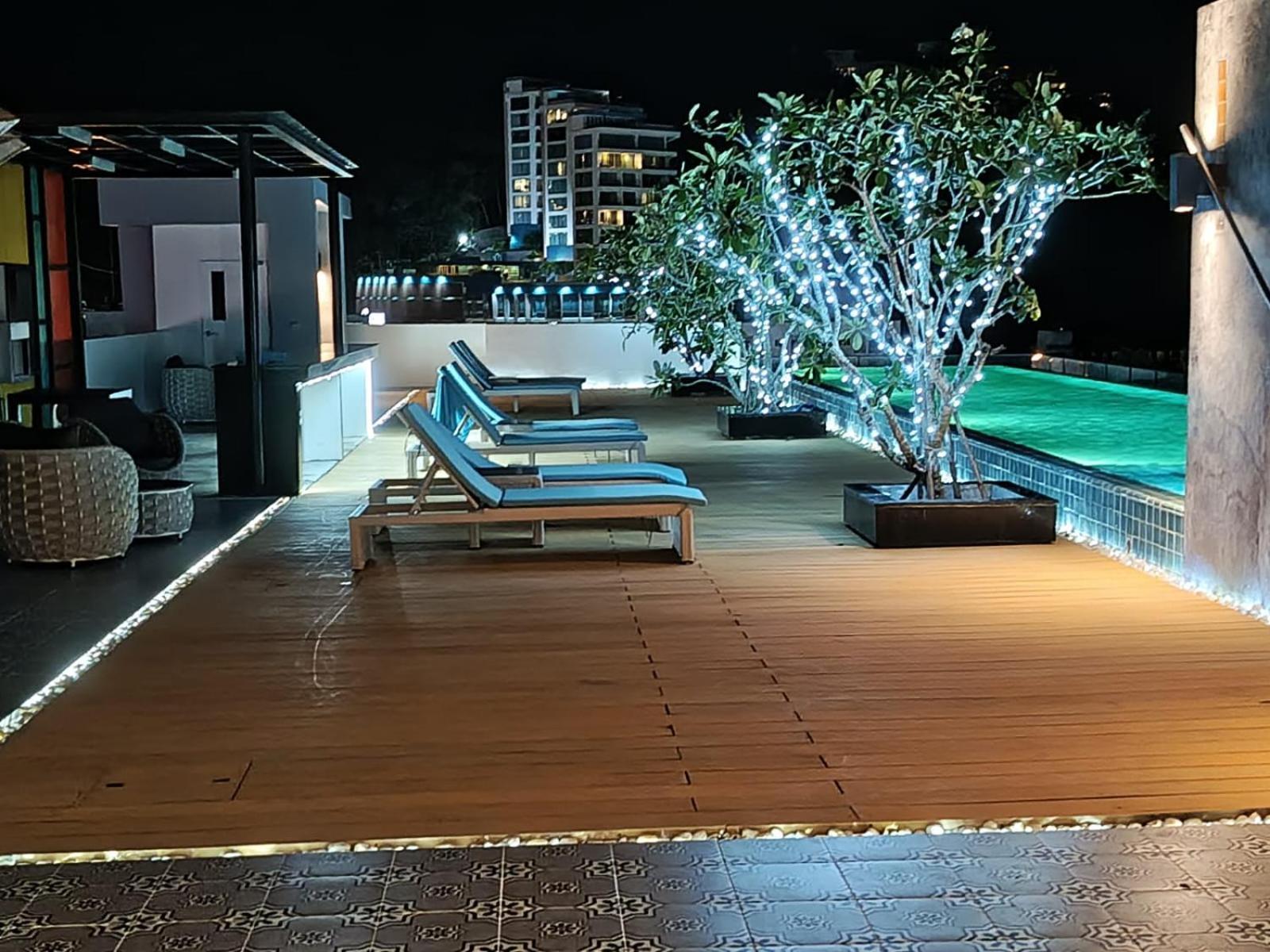 Ratana Apart Hotel Kamala Bagian luar foto