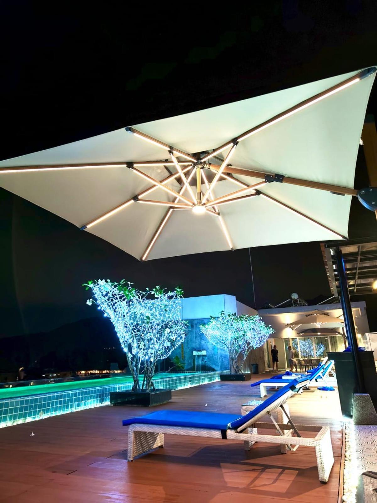 Ratana Apart Hotel Kamala Bagian luar foto