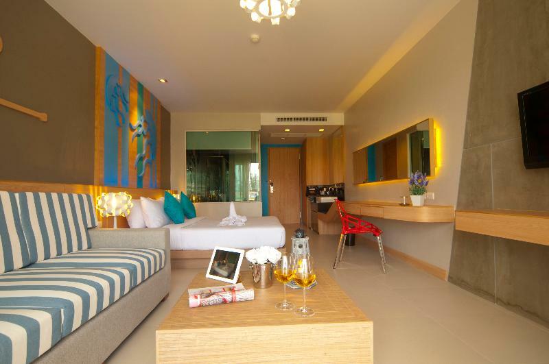 Ratana Apart Hotel Kamala Bagian luar foto